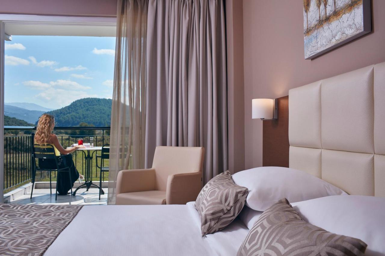 Aar Hotel & Spa Ioannina Exterior photo