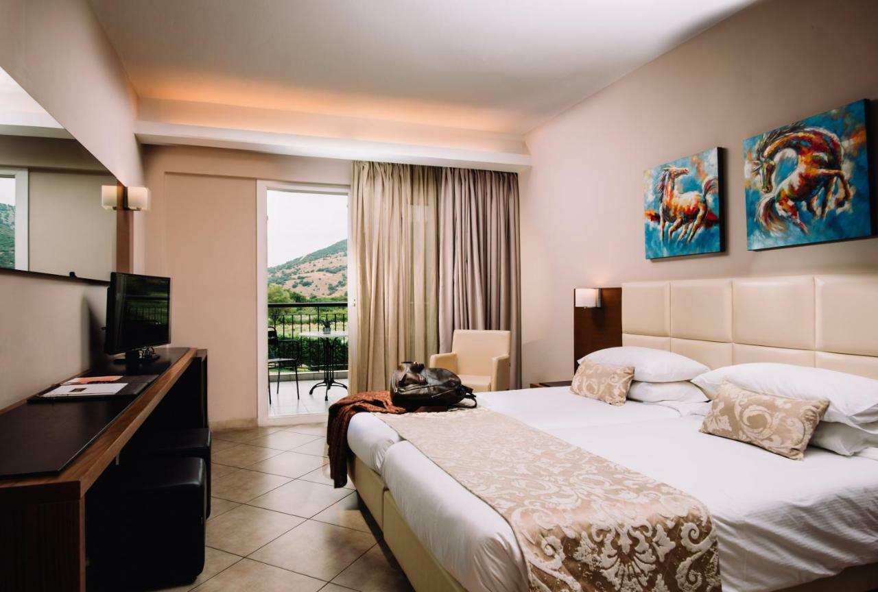 Aar Hotel & Spa Ioannina Exterior photo